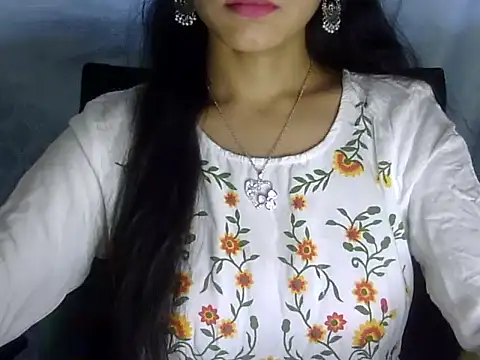 Snapshot of Shazi_1 chatting on May 17, 2026, 2:50 pm Shazi 1 online show from May 17, 2026, 2:50 pm