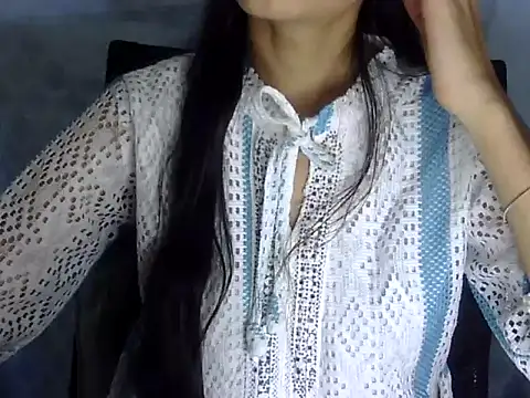 Snapshot of Shazi_1 chatting on April 22, 2026, 2:13 pm Shazi 1 online show from April 22, 2026, 2:13 pm