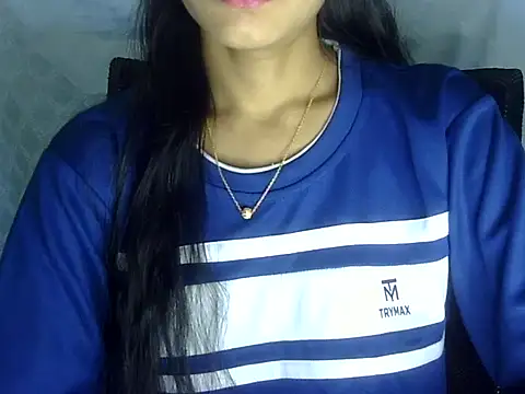 Snapshot of Shazi_1 chatting on April 22, 2026, 2:07 am Shazi 1 online show from April 22, 2026, 2:07 am