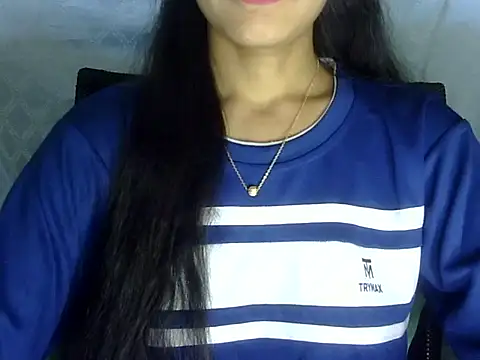 Snapshot of Shazi_1 chatting on April 30, 2026, 12:23 pm Shazi 1 online show from April 30, 2026, 12:23 pm