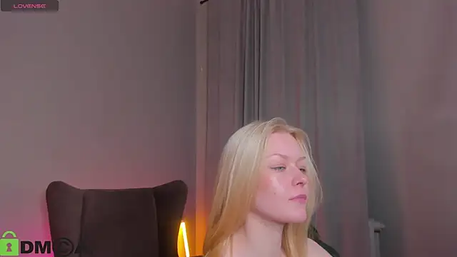 Snapshot of Callista_a chatting on October 23, 2025, 11:42 am Callista a online show from October 23, 2025, 11:42 am