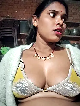 Katrina kaif143 online show from February 1, 2026, 11:30 am