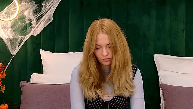 Snapshot of MelissaLiss chatting on October 21, 2025, 3:11 pm MelissaLiss online show from October 21, 2025, 3:11 pm