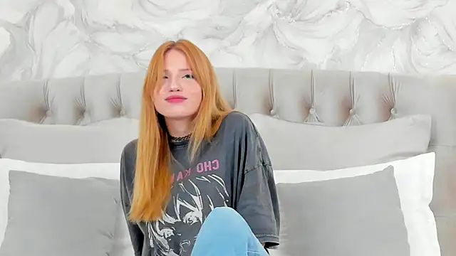 MelissaLiss online show from April 21, 2026, 3:51 pm