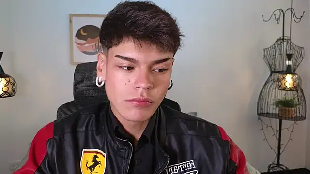 kevienmiet online show from November 12, 2025, 11:58 am