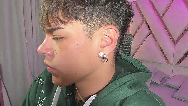 kevienmiet online show from October 14, 2025, 11:44 am