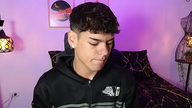 kevienmiet online show from October 11, 2025, 11:33 am