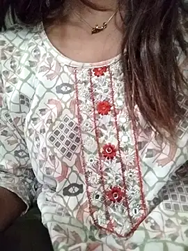 PEEHU-50 online show from May 4, 2026, 1:20 am