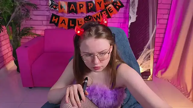 Snapshot of SirenaBlessing chatting on October 24, 2025, 3:16 am SirenaBlessing online show from October 24, 2025, 3:16 am