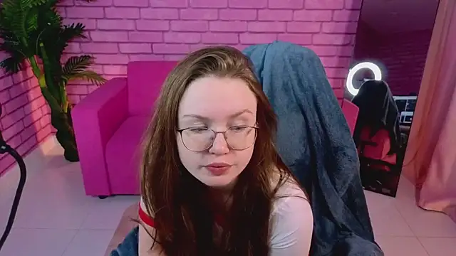 Snapshot of SirenaBlessing chatting on October 20, 2025, 1:07 am SirenaBlessing online show from October 20, 2025, 1:07 am