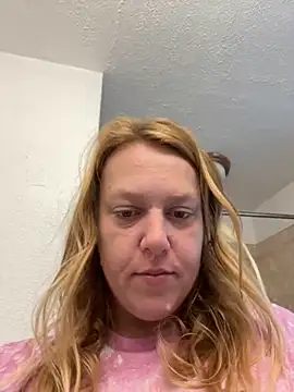 redleiigh online show from October 6, 2025, 3:24 pm