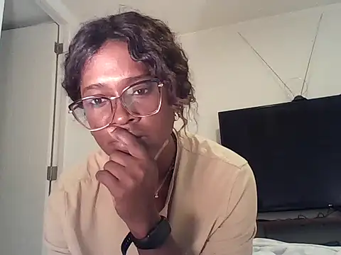 Bren033 online show from October 27, 2025, 12:00 am