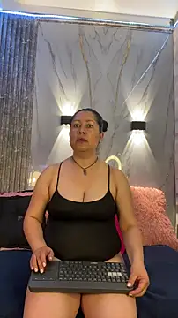 Marianasmitt online show from October 24, 2025, 11:53 am