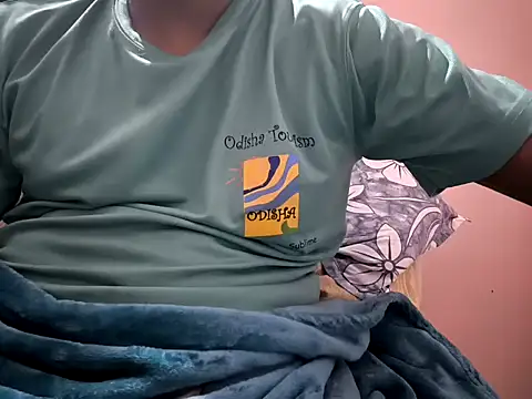 Snapshot of mallu_boy_23 chatting on October 7, 2025, 7:37 pm mallu boy 23 online show from October 7, 2025, 7:37 pm