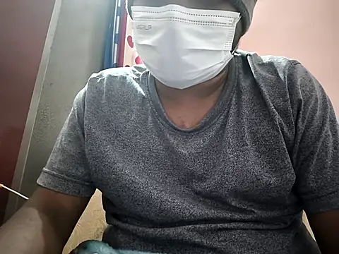 Snapshot of mallu_boy_23 chatting on October 3, 2025, 6:48 am mallu boy 23 online show from October 3, 2025, 6:48 am