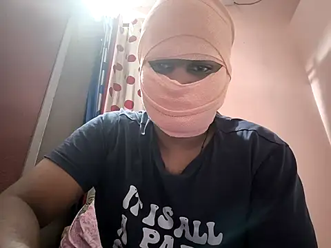 Snapshot of mallu_boy_23 chatting on September 29, 2025, 8:47 pm mallu boy 23 online show from September 29, 2025, 8:47 pm