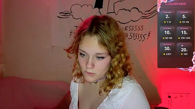 Snapshot of CleoVixes chatting on October 16, 2025, 4:21 am CleoVixes online show from October 16, 2025, 4:21 am