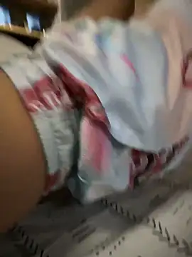 HenryLee1983-cums online show from October 21, 2025, 10:53 pm