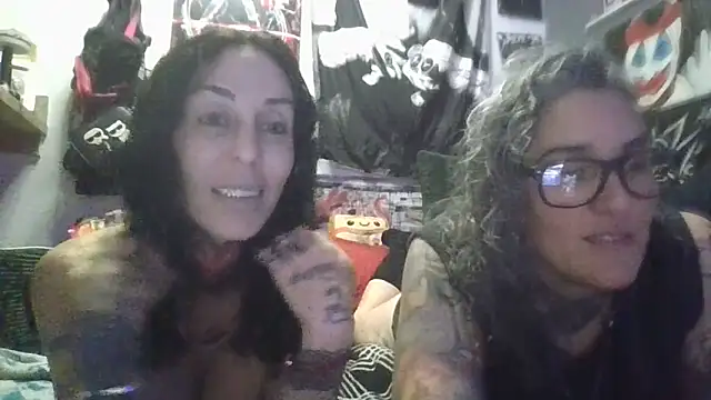 Snapshot of inkdhollow1 chatting on May 25, 2026, 2:22 am inkdhollow1 online show from May 25, 2026, 2:22 am