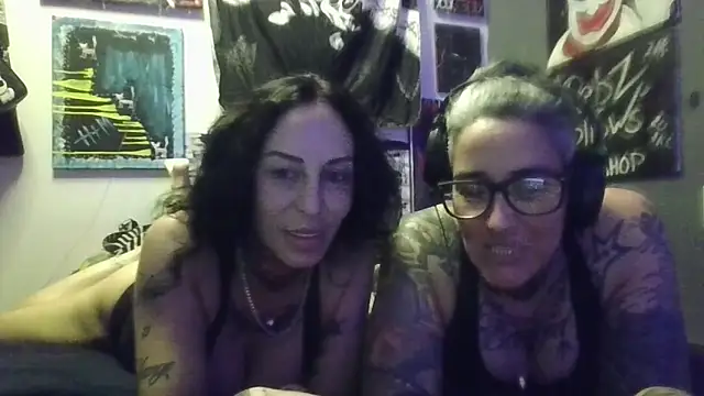 Snapshot of inkdhollow1 chatting on May 6, 2026, 7:12 am inkdhollow1 online show from May 6, 2026, 7:12 am