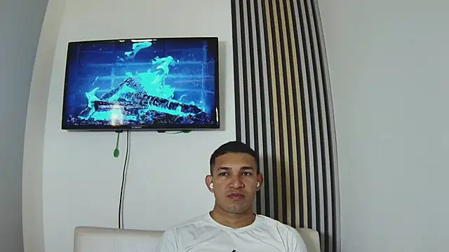 Snapshot of venedic_bull chatting on December 4, 2025, 12:26 pm venedic bull online show from December 4, 2025, 12:26 pm