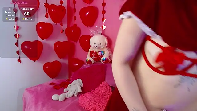 Snapshot of LexiCutie chatting on February 14, 2026, 7:36 pm LexiCutie online show from February 14, 2026, 7:36 pm