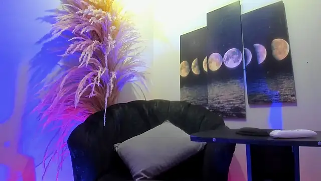 Snapshot of cloemorningstar chatting on November 9, 2025, 3:16 pm cloemorningstar online show from November 9, 2025, 3:16 pm