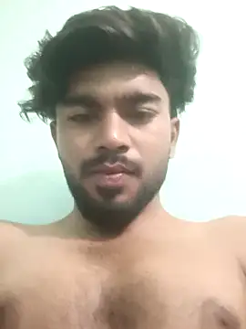 Snapshot of Hotraj24 chatting on May 5, 2026, 9:12 am Hotraj24 online show from May 5, 2026, 9:12 am