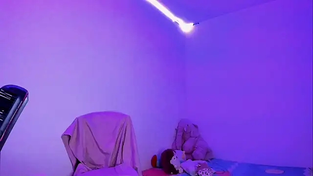 Snapshot of Lia0109 chatting on October 13, 2025, 7:04 pm Lia0109 online show from October 13, 2025, 7:04 pm