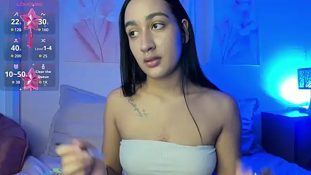 Nikolbrice online show from November 16, 2025, 7:07 pm