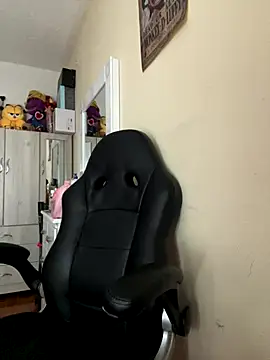 Miichii online show from December 19, 2025, 12:03 am