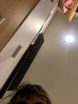 Snapshot of Zoe_riivas chatting on October 24, 2025, 10:25 am Zoe riivas online show from October 24, 2025, 10:25 am