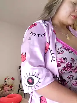 Snapshot of Zoe_riivas chatting on November 4, 2025, 11:03 am Zoe riivas online show from November 4, 2025, 11:03 am