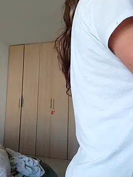 Snapshot of Zoe_riivas chatting on November 22, 2025, 1:43 pm Zoe riivas online show from November 22, 2025, 1:43 pm