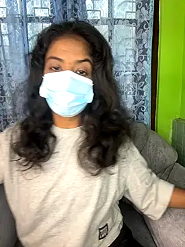 Snapshot of SukiyamaAsia chatting on October 13, 2025, 5:42 am SukiyamaAsia online show from October 13, 2025, 5:42 am