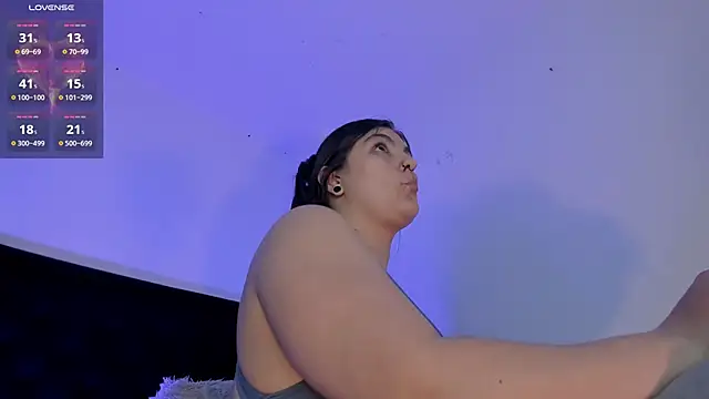 Snapshot of Anny_ferrer1 chatting on June 9, 2026, 10:55 pm Anny ferrer1 online show from June 9, 2026, 10:55 pm