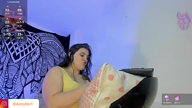 Snapshot of Anny_ferrer1 chatting on November 18, 2025, 11:59 pm Anny ferrer1 online show from November 18, 2025, 11:59 pm