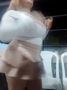 EvelynVega0 online show from March 8, 2026, 4:16 am