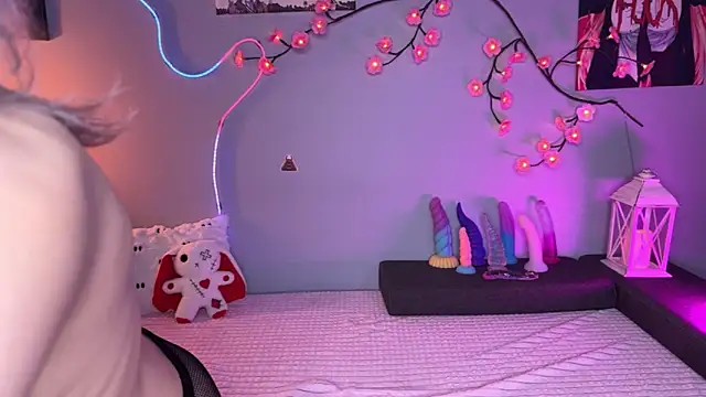 Snapshot of FentyJane chatting on March 7, 2026, 6:24 pm FentyJane online show from March 7, 2026, 6:24 pm