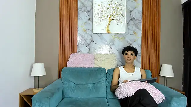 VERY HOT GUYS online show from April 19, 2026, 7:20 am