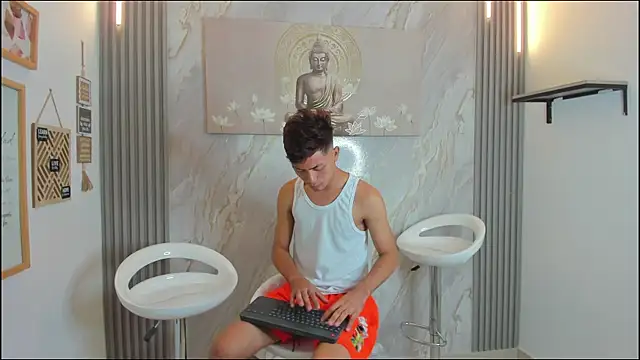 VERY HOT GUYS online show from January 17, 2026, 1:15 pm