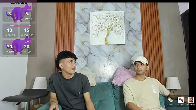 VERY HOT GUYS online show from June 9, 2026, 7:09 am
