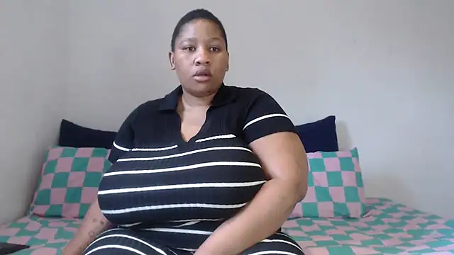 PIXIEBITCHXXX26 online show from October 29, 2025, 8:24 am