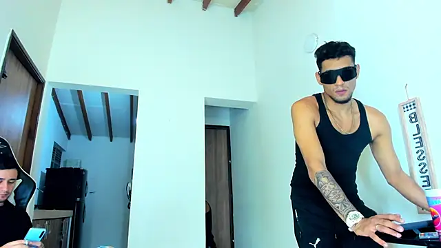 daddys insanee online show from October 21, 2025, 5:40 am