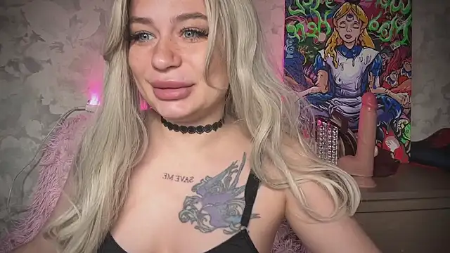 Snapshot of angelalicehell chatting on November 14, 2025, 2:04 am angelalicehell online show from November 14, 2025, 2:04 am