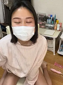 Snapshot of mia2_jp chatting on March 17, 2026, 10:13 pm mia2 jp online show from March 17, 2026, 10:13 pm