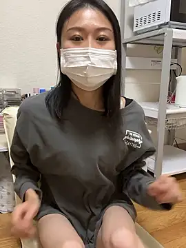 Snapshot of mia2_jp chatting on November 26, 2025, 5:18 am mia2 jp online show from November 26, 2025, 5:18 am