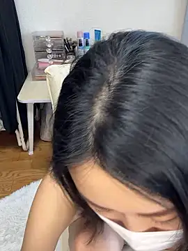 mia2 jp online show from May 7, 2026, 7:34 am