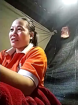 Snapshot of asakaka chatting on October 17, 2025, 12:14 am asakaka online show from October 17, 2025, 12:14 am