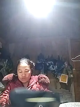 Snapshot of asakaka chatting on November 13, 2025, 4:44 pm asakaka online show from November 13, 2025, 4:44 pm